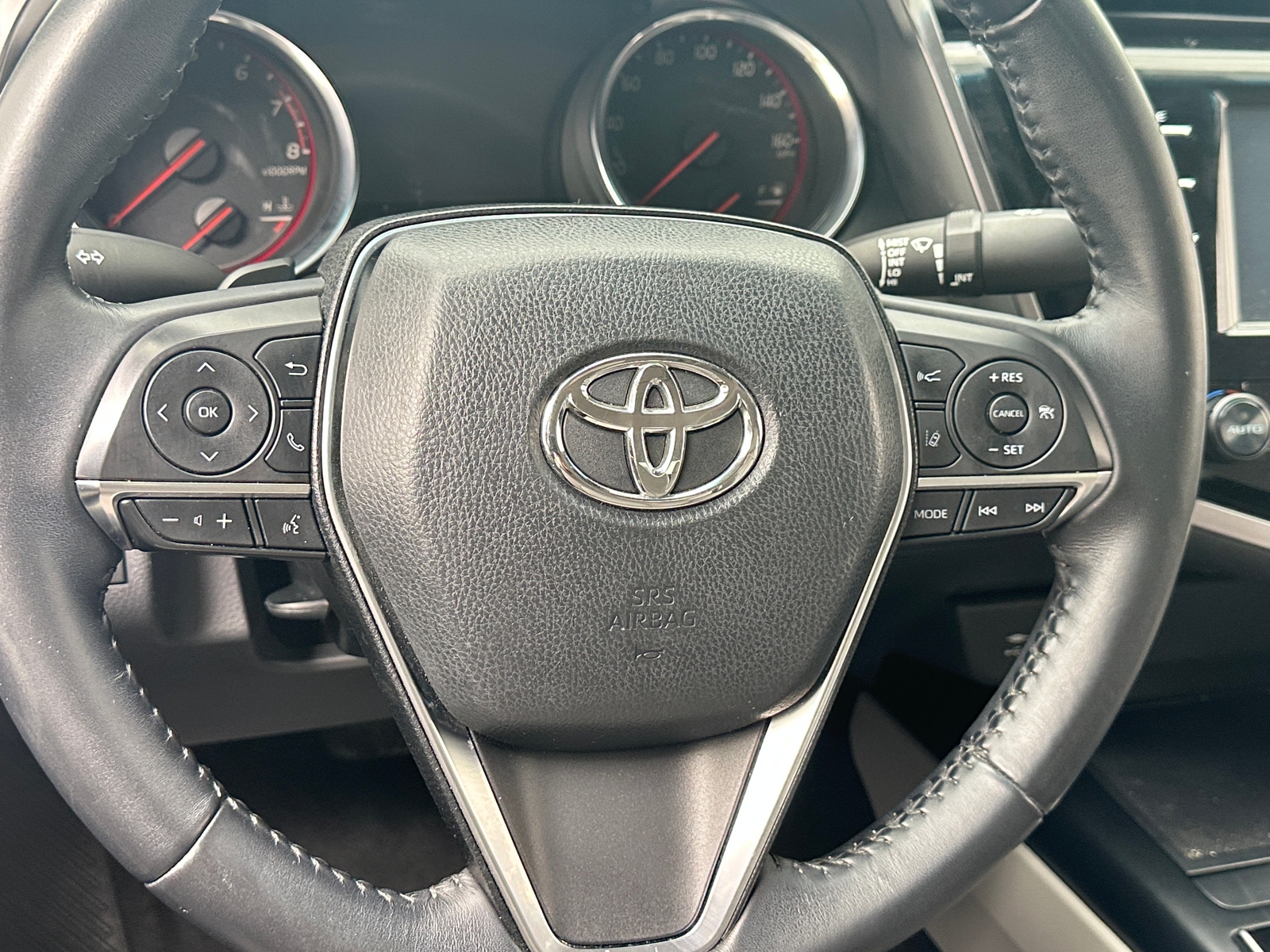 Thumbnail: 2018 Toyota Camry - 4