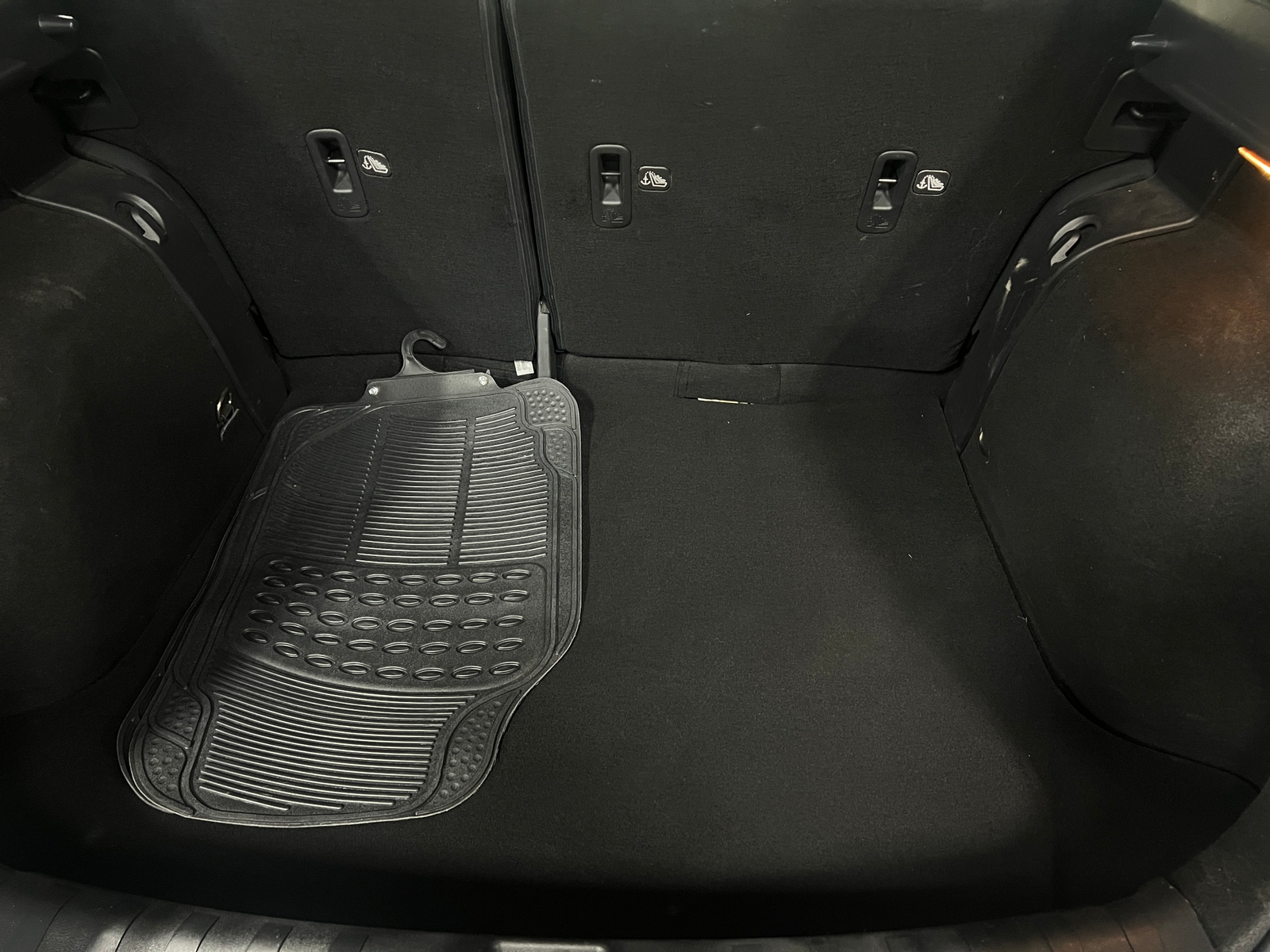 Thumbnail: 2022 Nissan Kicks - 7