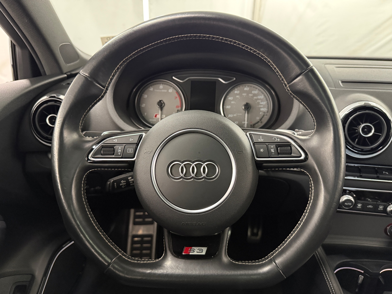 Thumbnail: 2016 Audi S3 - 4