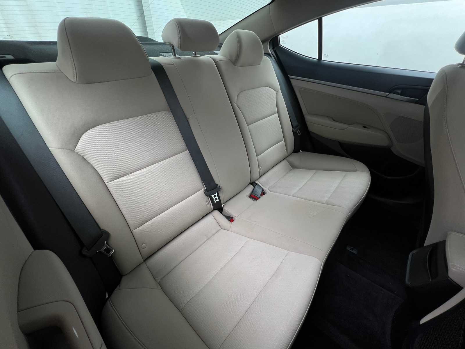 Thumbnail: 2017 Hyundai Elantra - 6