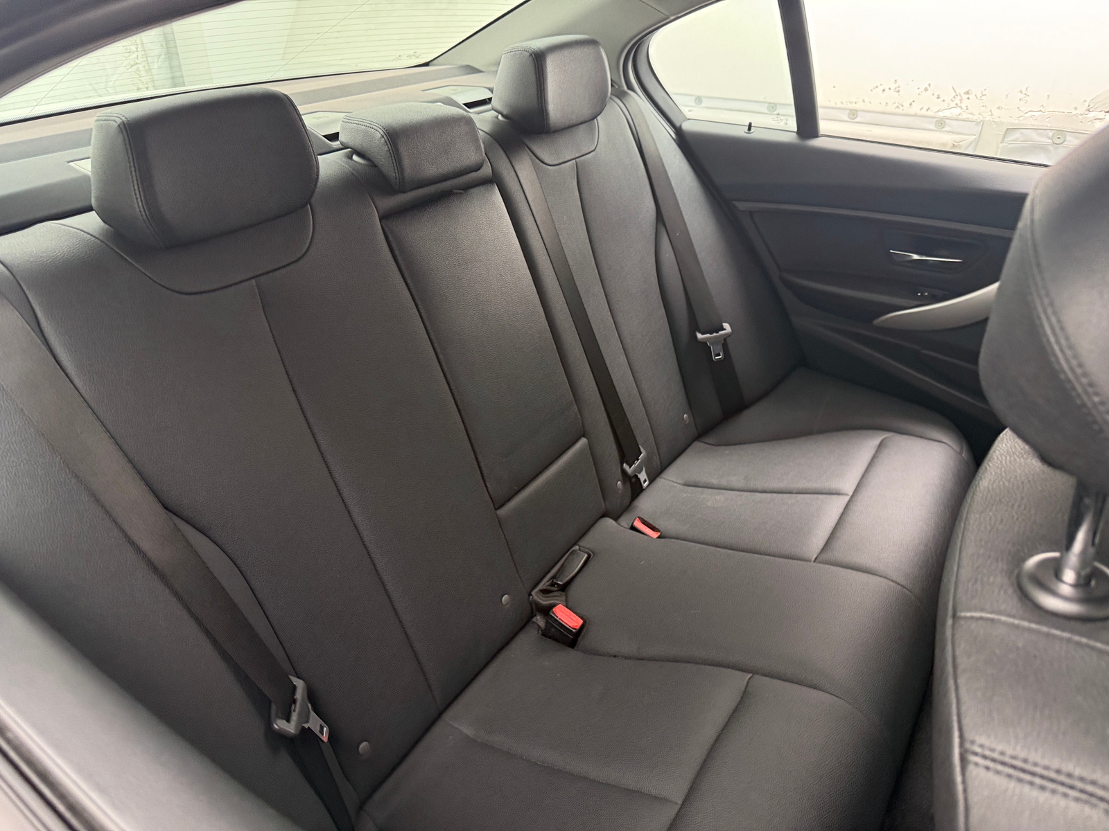 Thumbnail: 2017 BMW 3 Series - 5