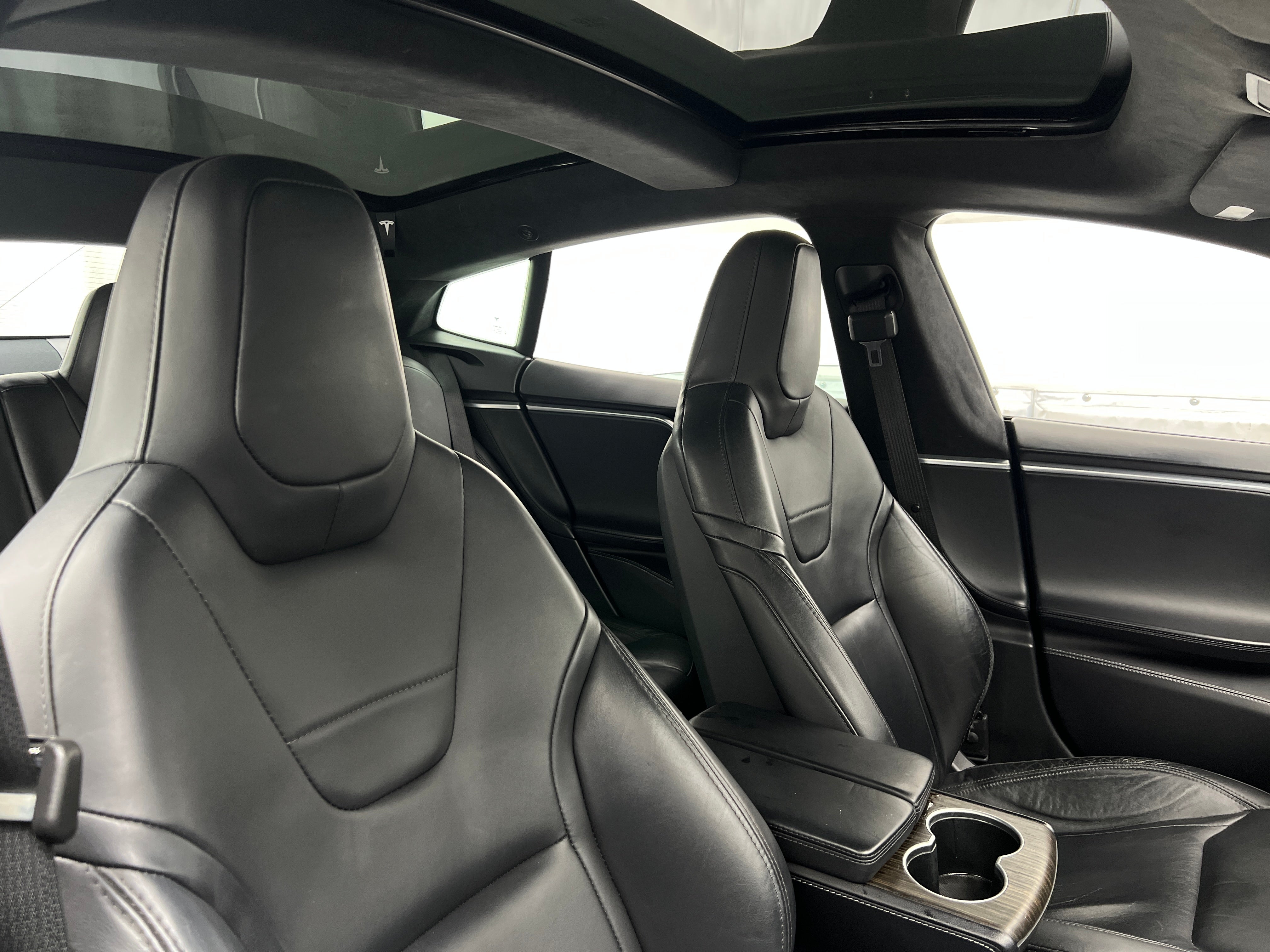 2016 Tesla Model S