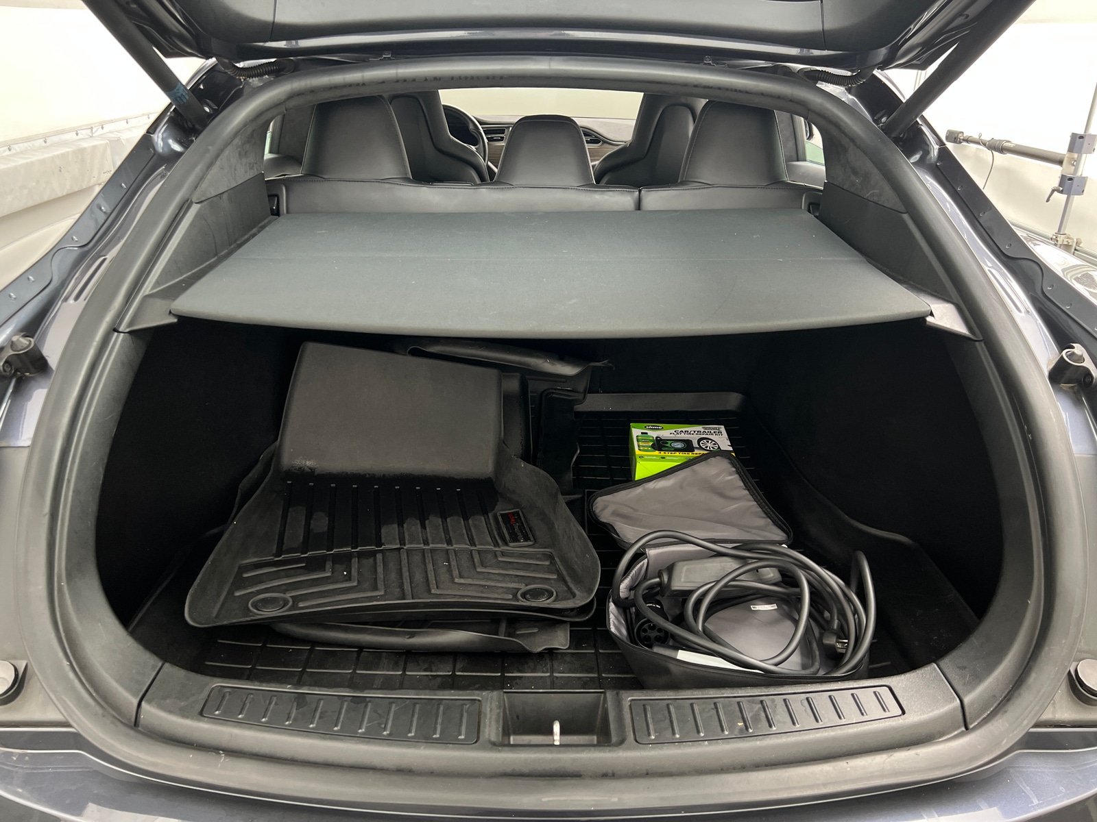 Thumbnail: 2016 Tesla Model S - 6