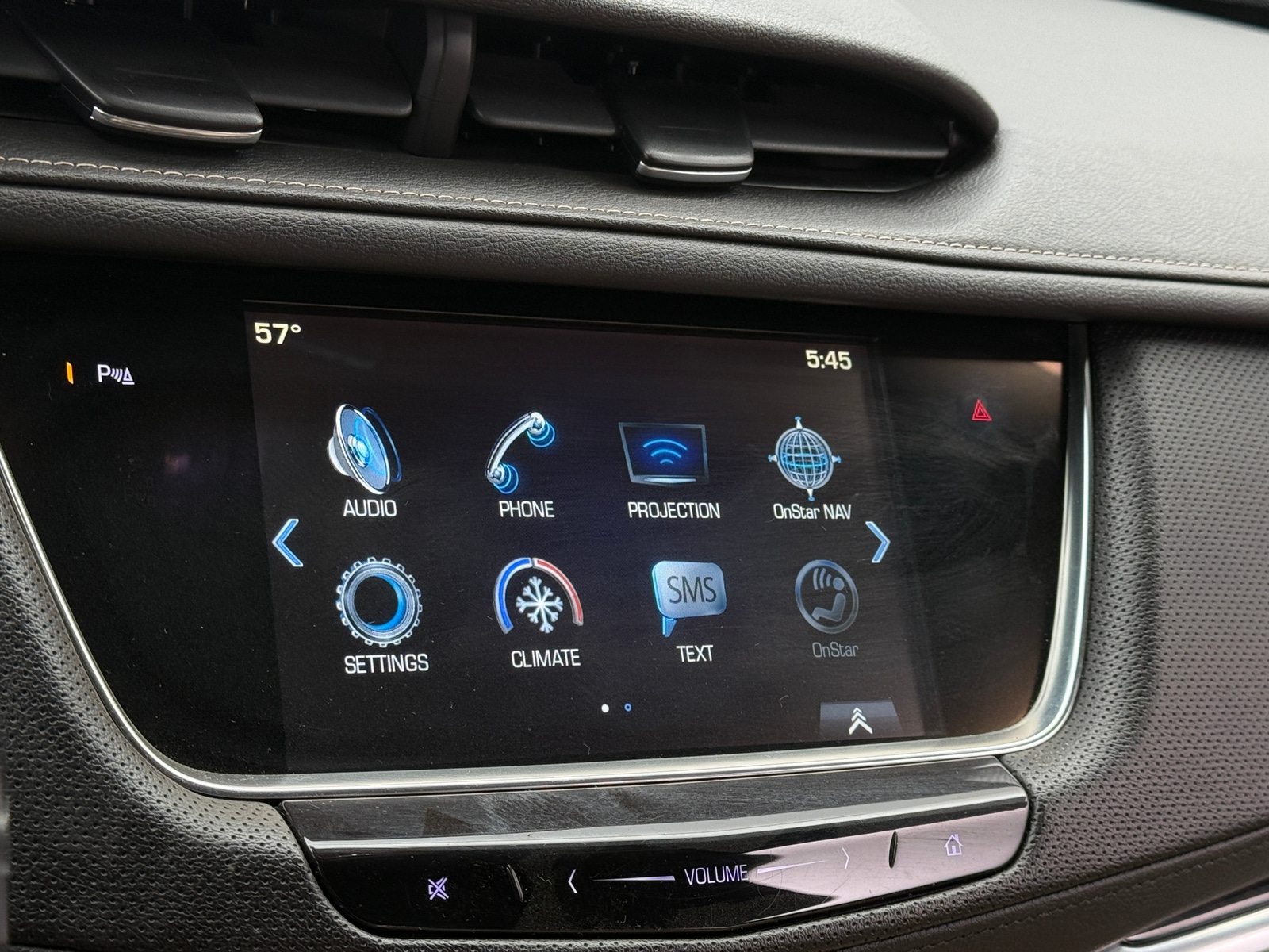 Thumbnail: 2018 Cadillac XT5 - 3