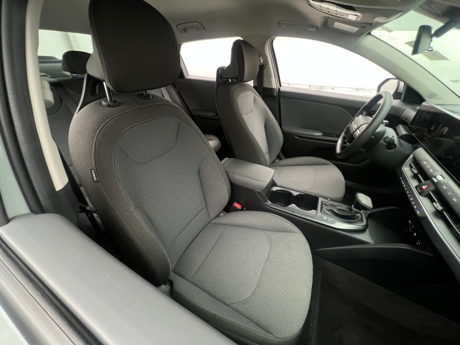 Thumbnail: 2025 Kia K4 - 2