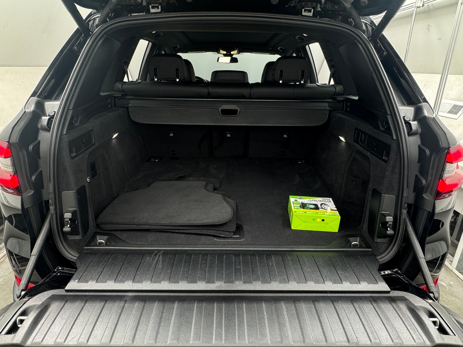 Thumbnail: 2022 BMW X5 - 6