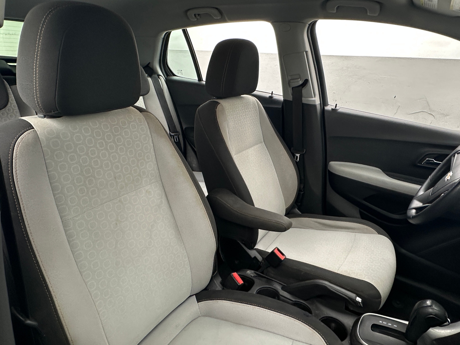 Thumbnail: 2018 Chevrolet Trax - 2