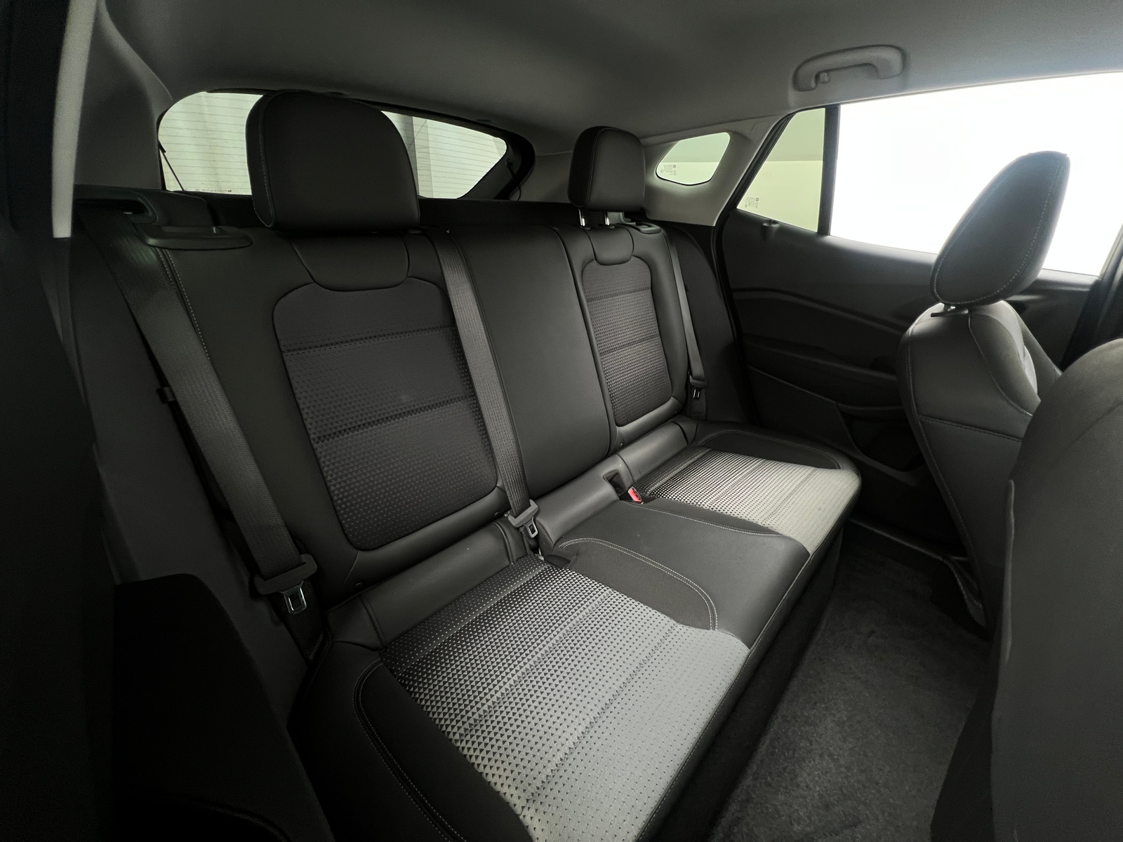 Thumbnail: 2025 Chevrolet Trax - 6