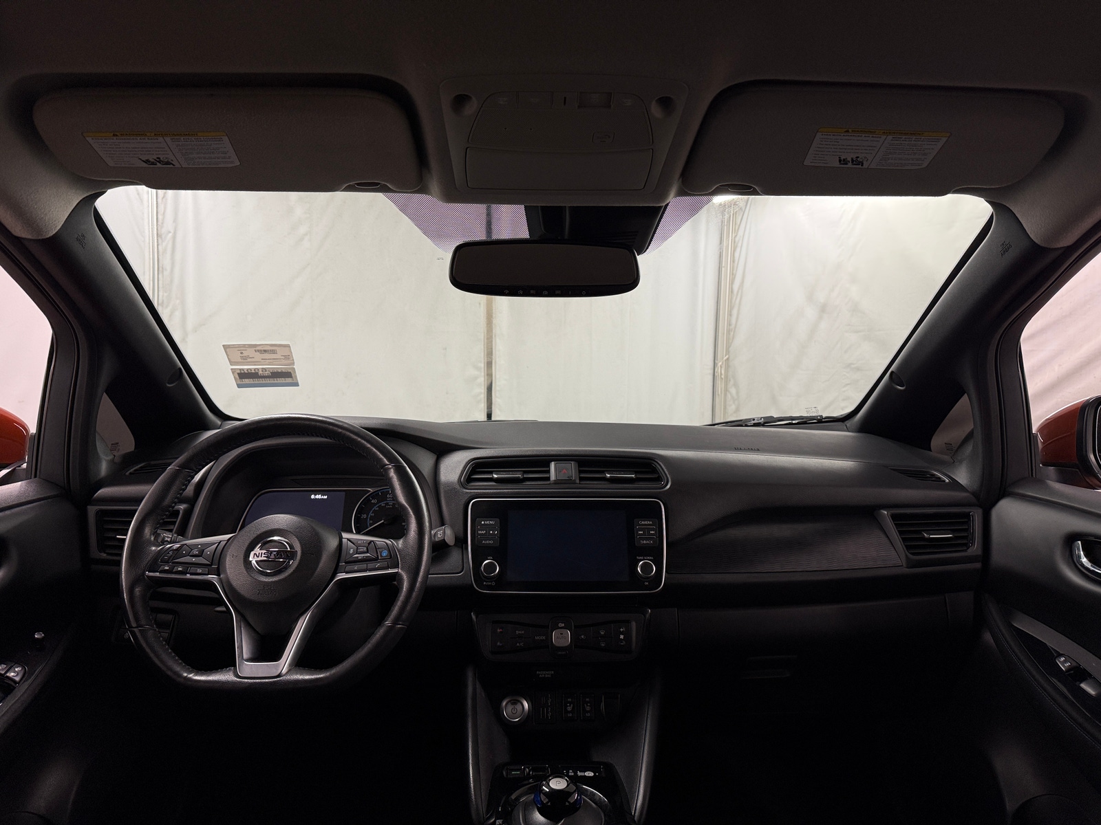 Thumbnail: 2021 Nissan Leaf - 3