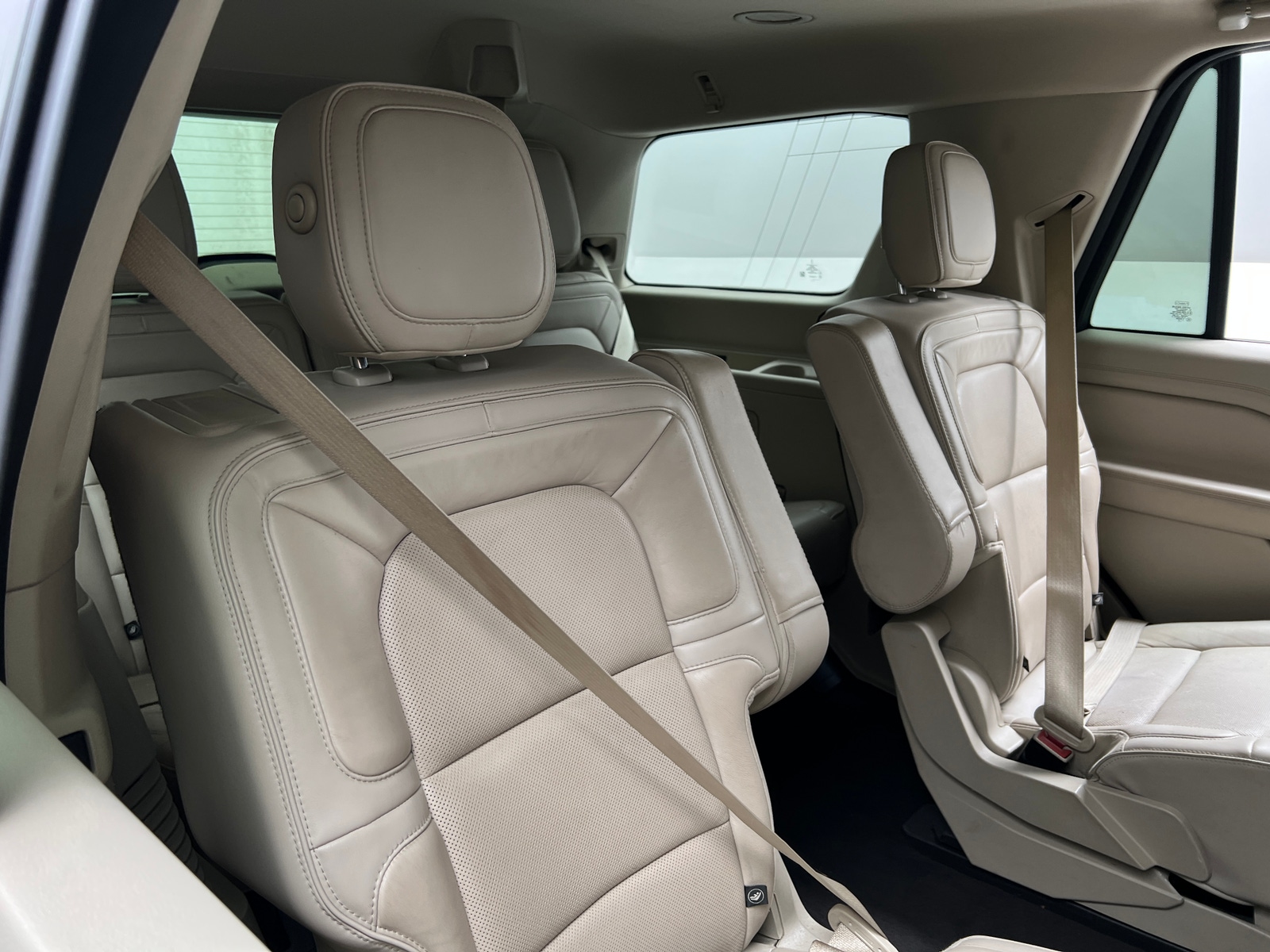 Thumbnail: 2019 Lincoln Navigator - 5