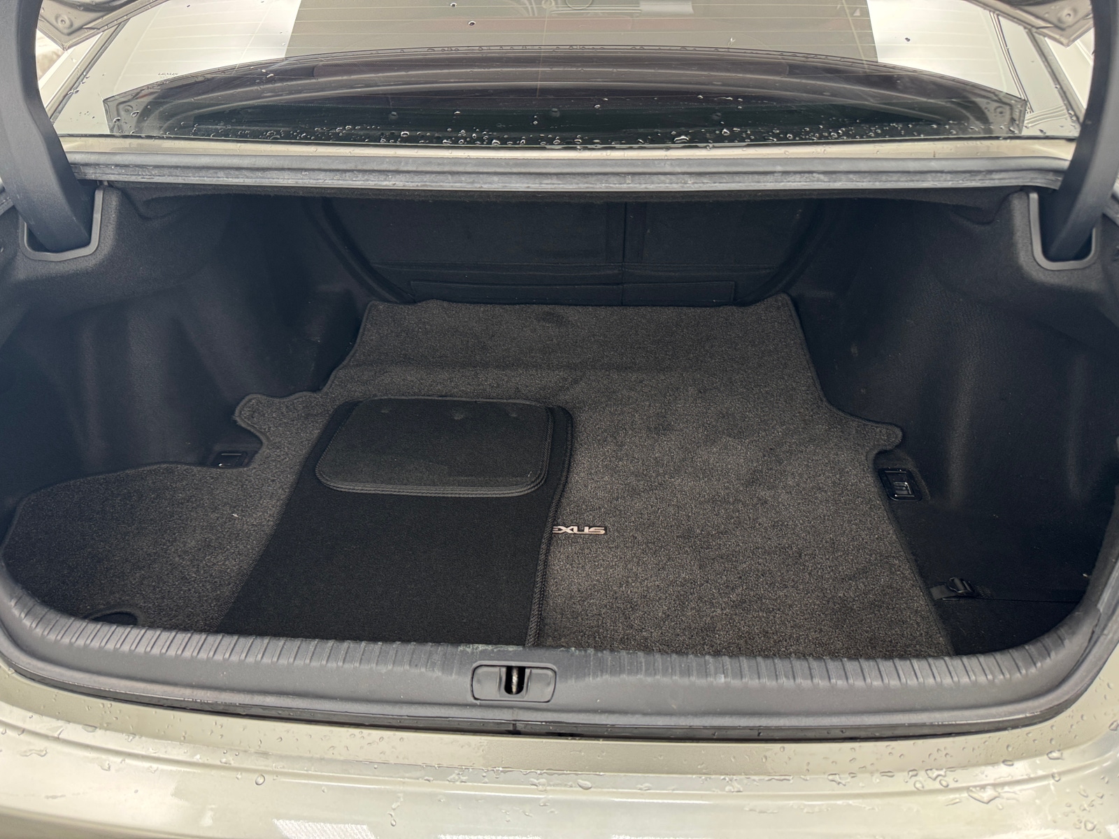 Thumbnail: 2016 Lexus RC - 4