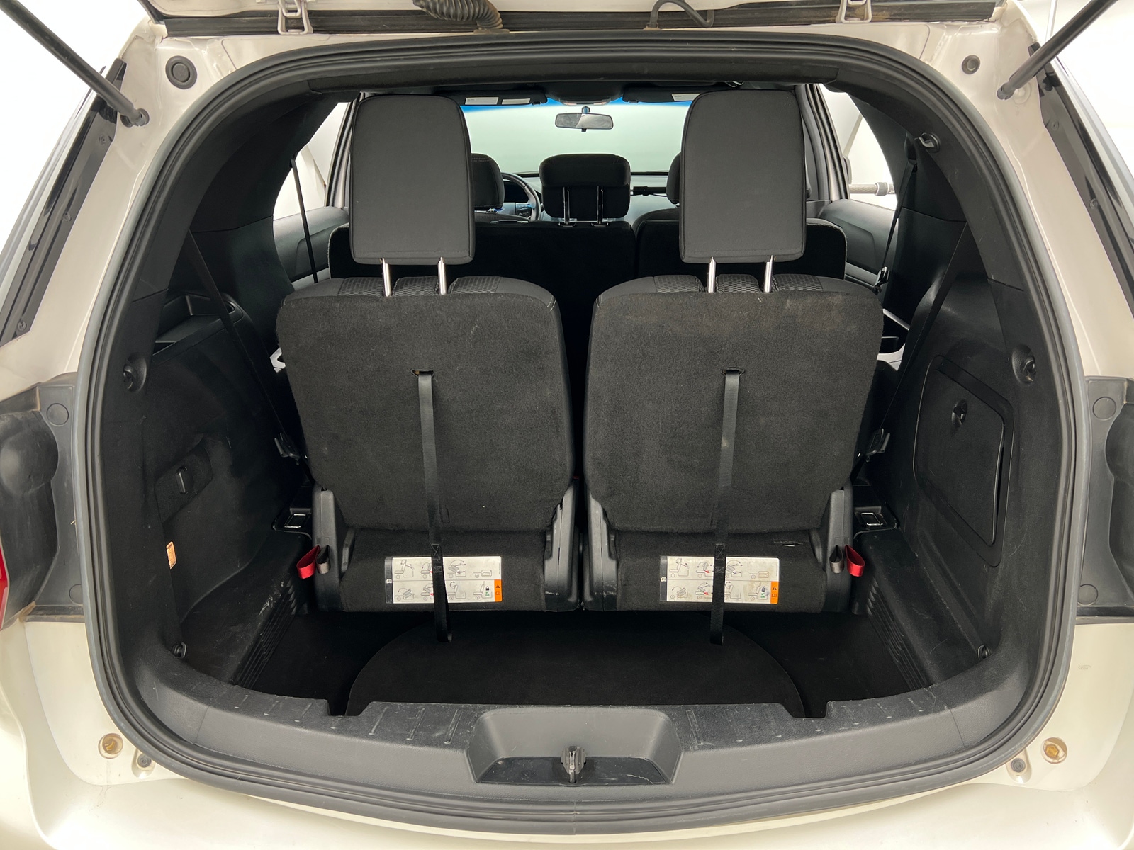 Thumbnail: 2017 Ford Explorer - 7