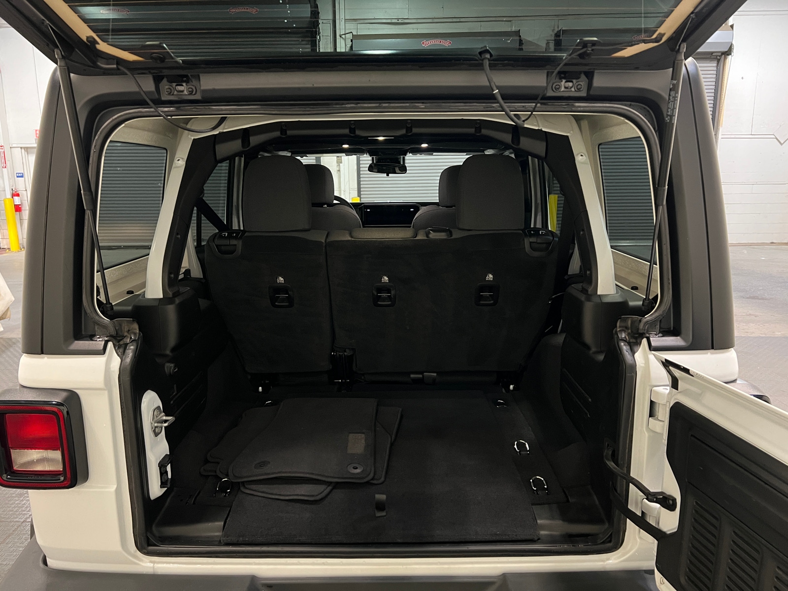 Thumbnail: 2025 Jeep Wrangler - 7