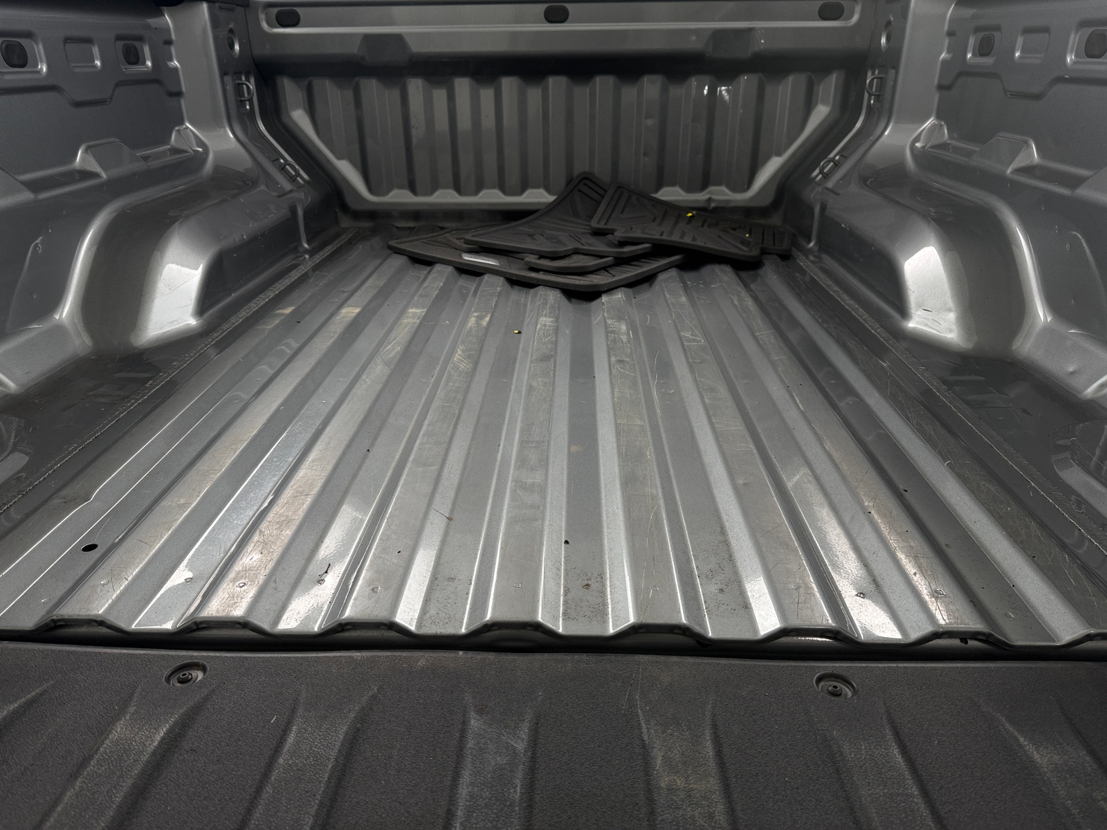 Thumbnail: 2024 Chevrolet Colorado - 7