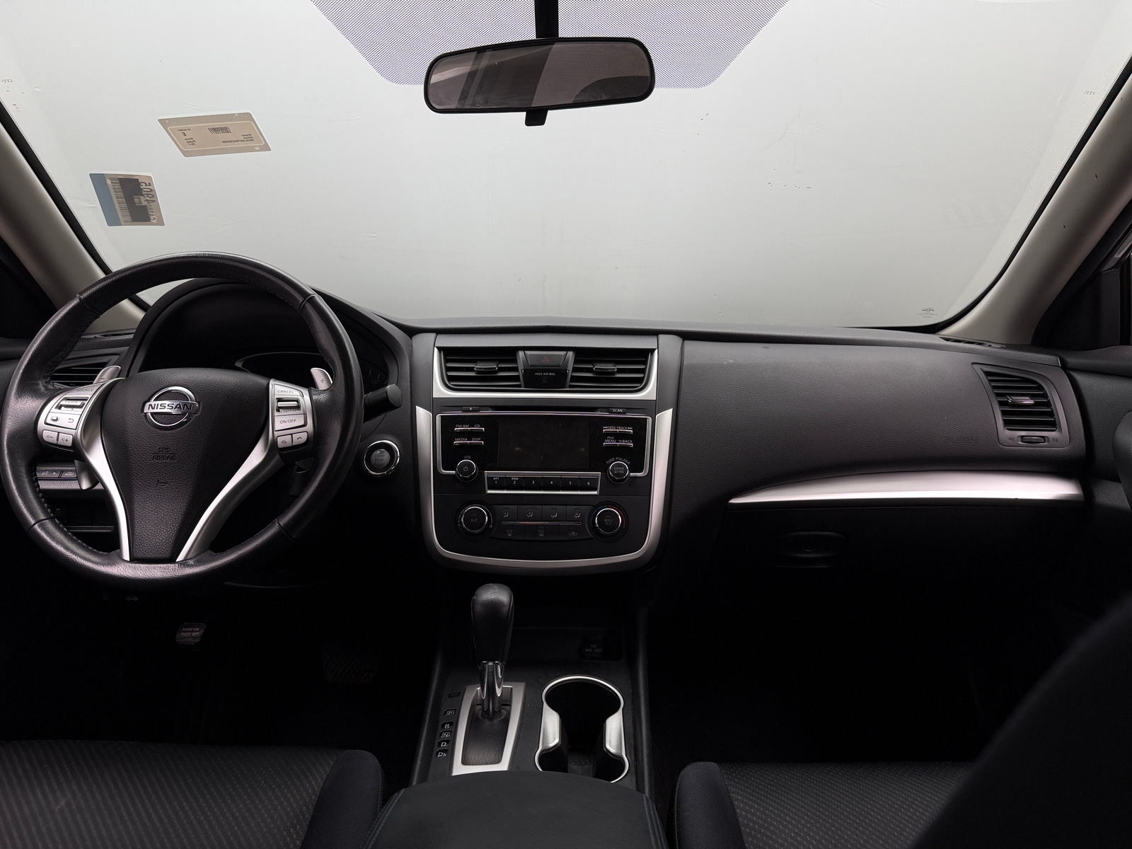 Thumbnail: 2017 Nissan Altima - 3