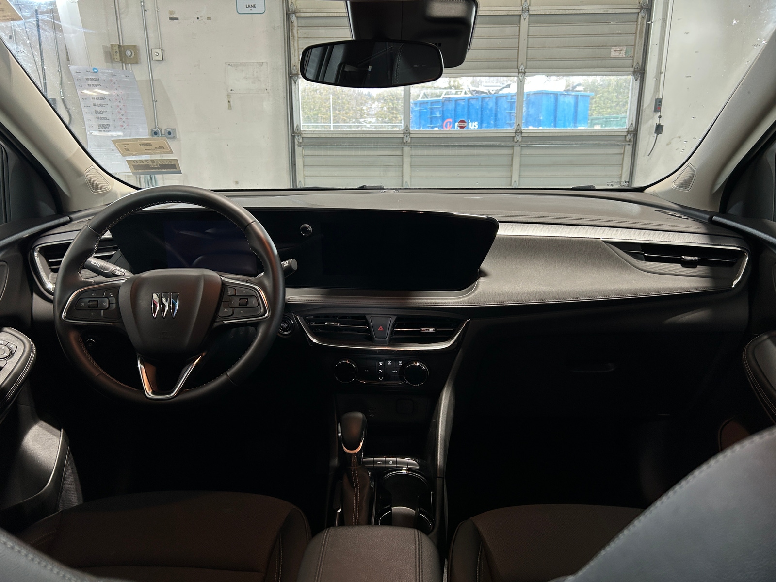 Thumbnail: 2025 Buick Encore GX - 3