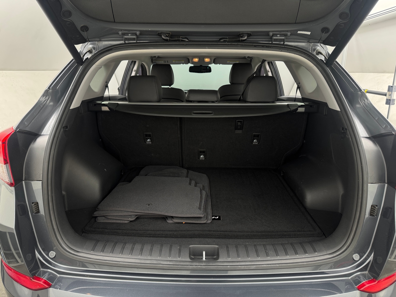 Thumbnail: 2017 Hyundai Tucson - 6