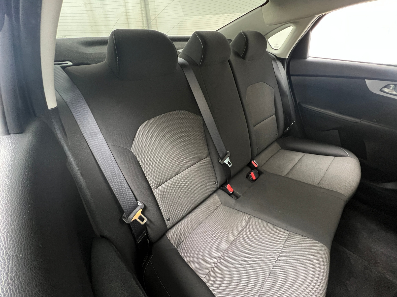 Thumbnail: 2022 Kia Forte - 6