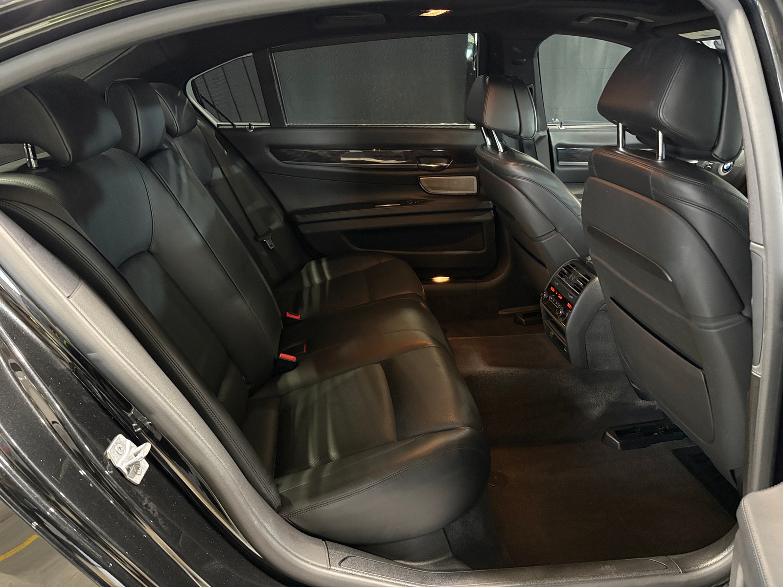 Thumbnail: 2013 BMW 7 Series - 5