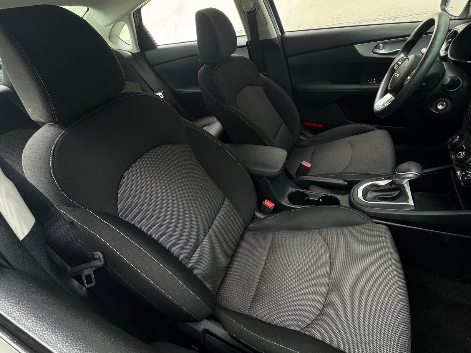 Thumbnail: 2024 Kia Forte - 2