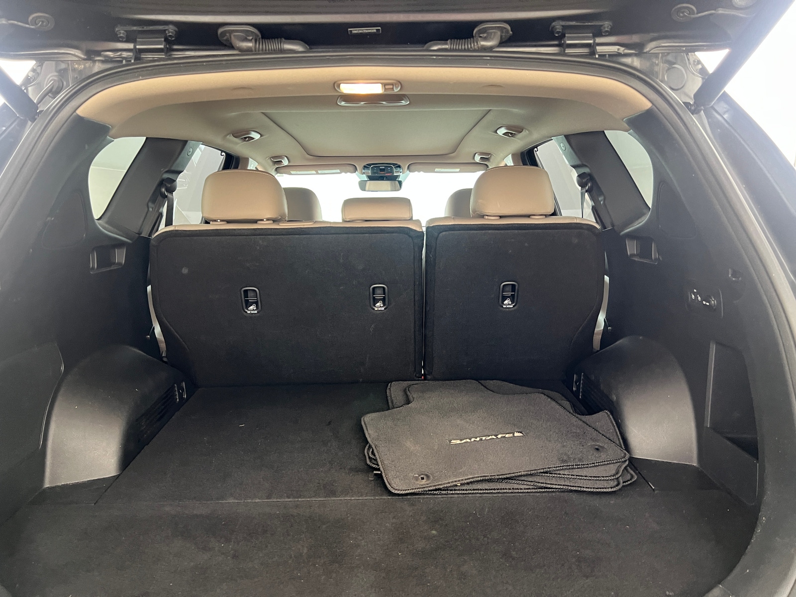 Thumbnail: 2022 Hyundai Santa Fe - 7