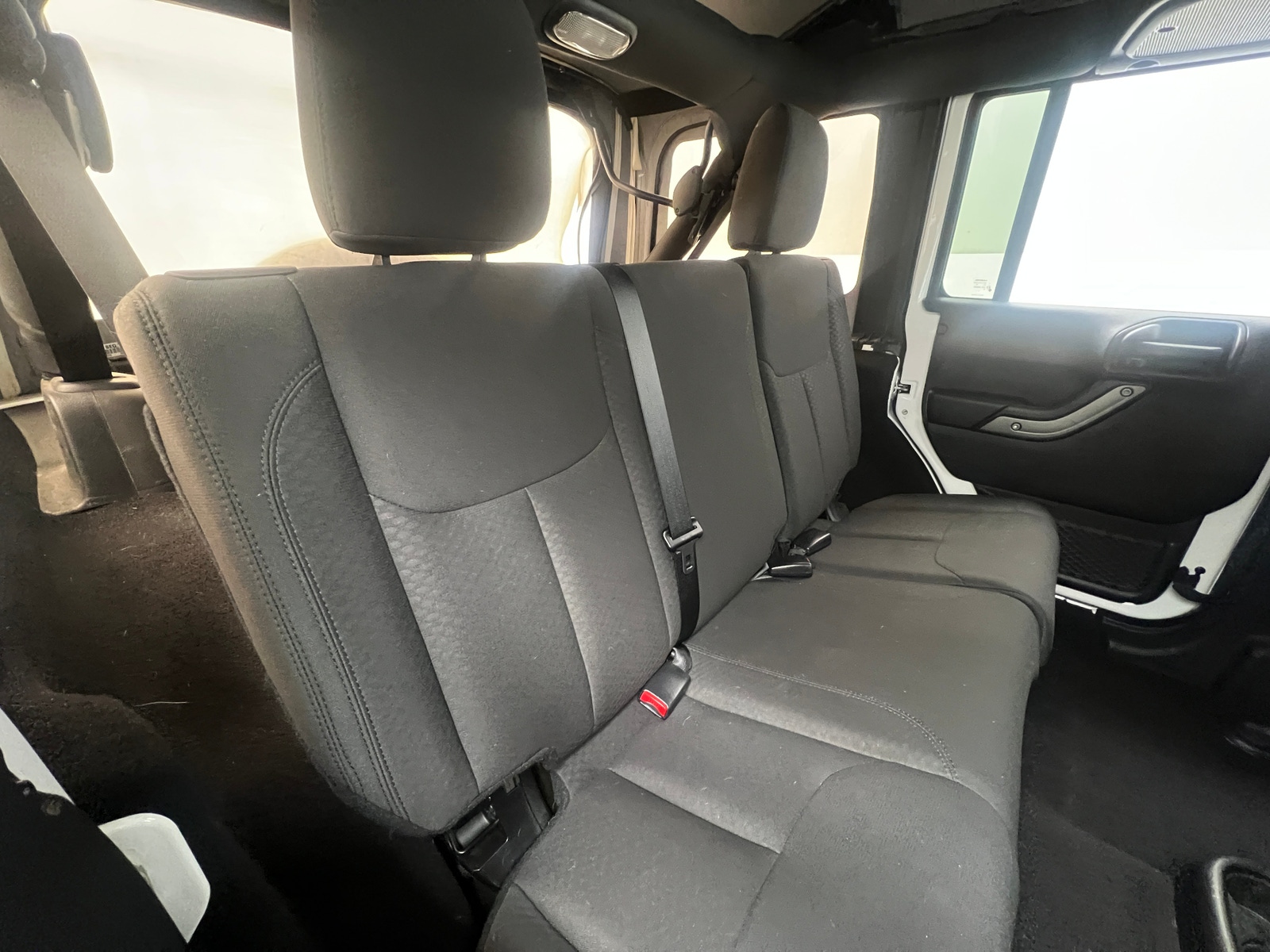 Thumbnail: 2016 Jeep Wrangler - 6