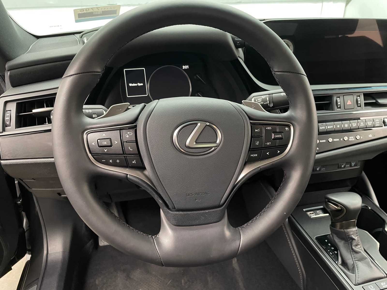 Thumbnail: 2025 Lexus ES - 5