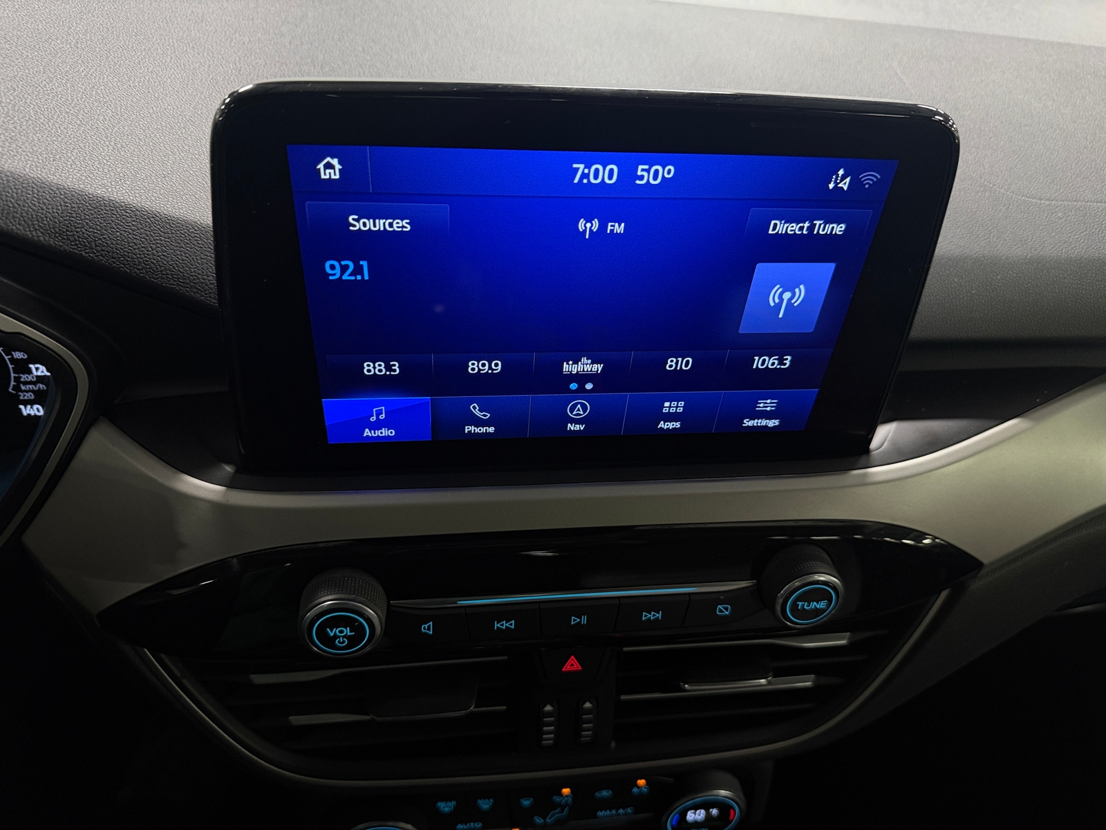 Thumbnail: 2021 Ford Escape - 4