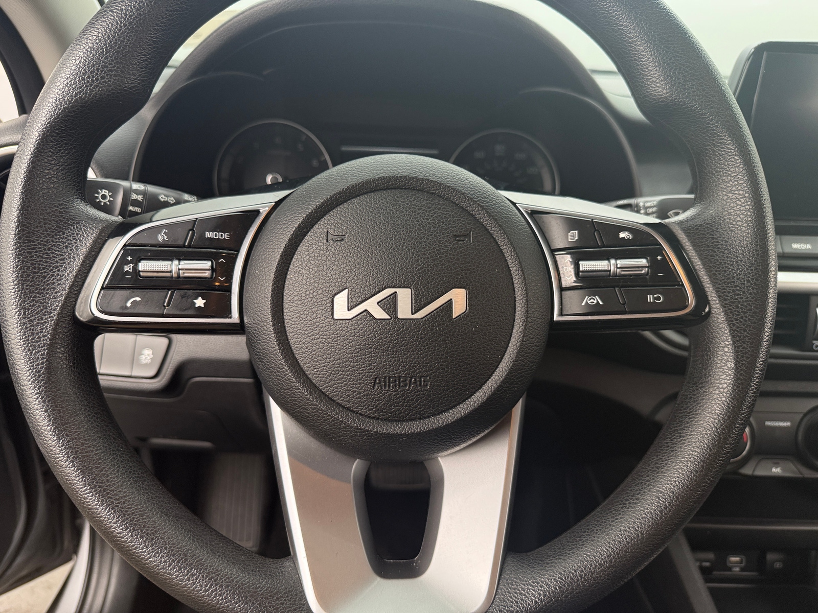 Thumbnail: 2024 Kia Forte - 5