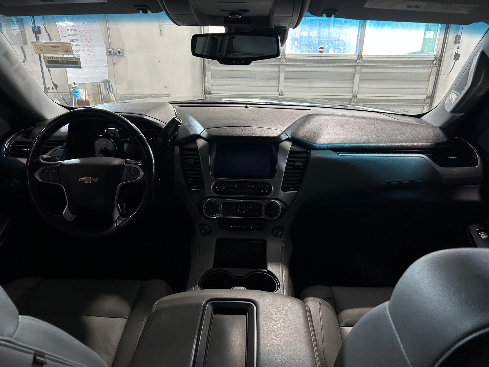 Thumbnail: 2020 Chevrolet Tahoe - 2