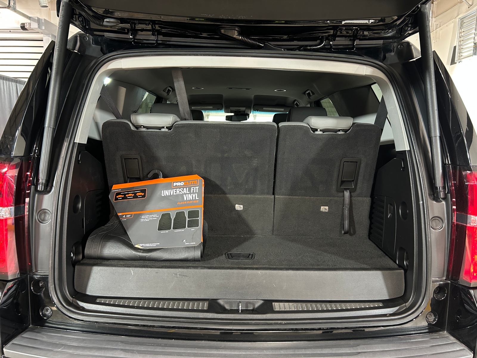 Thumbnail: 2020 Chevrolet Tahoe - 6