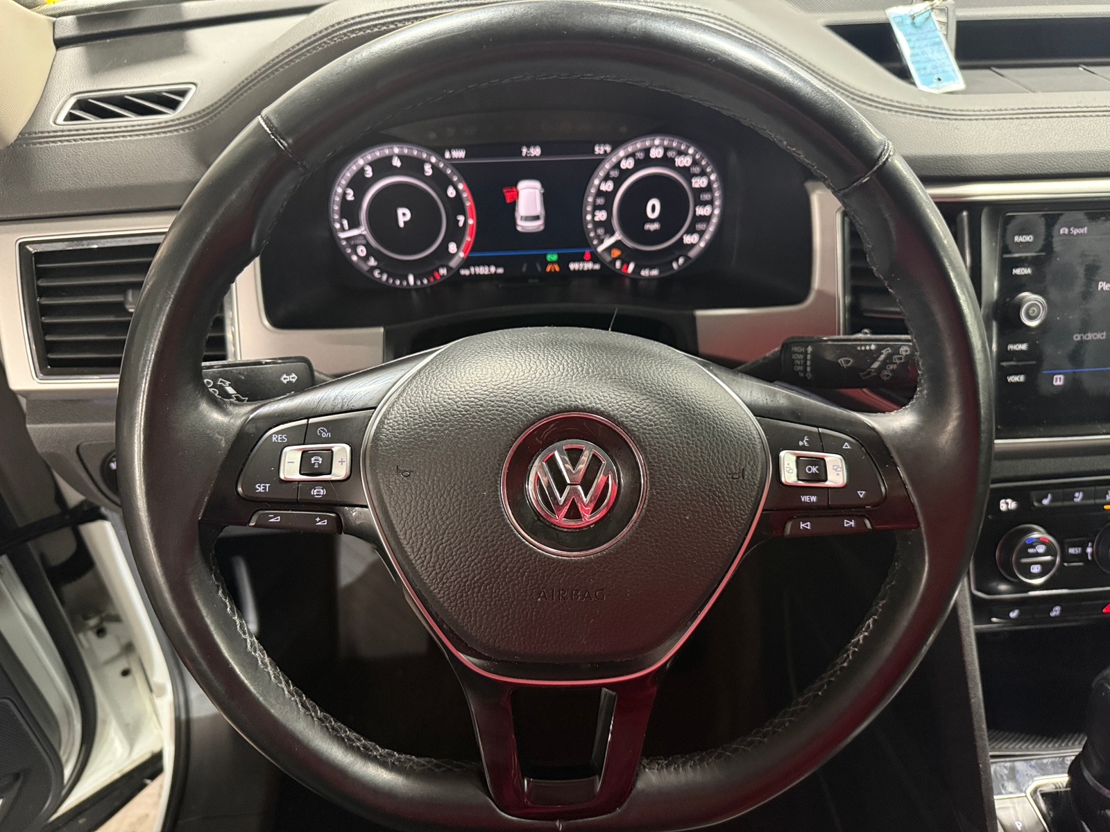 Thumbnail: 2019 Volkswagen Atlas - 4