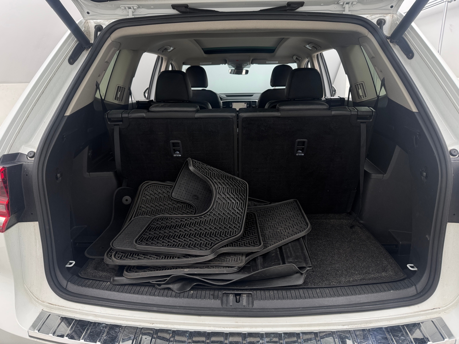 Thumbnail: 2019 Volkswagen Atlas - 6