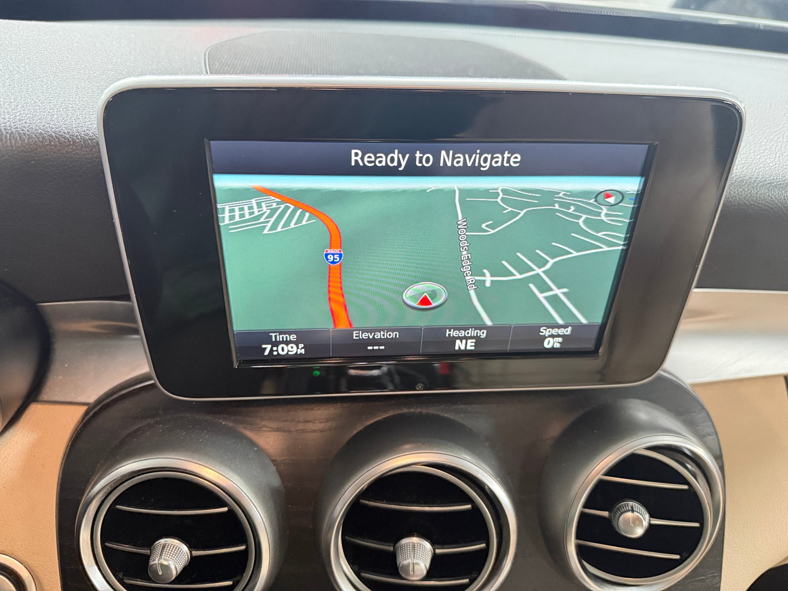 Thumbnail: 2016 Mercedes-Benz C-Class - 3