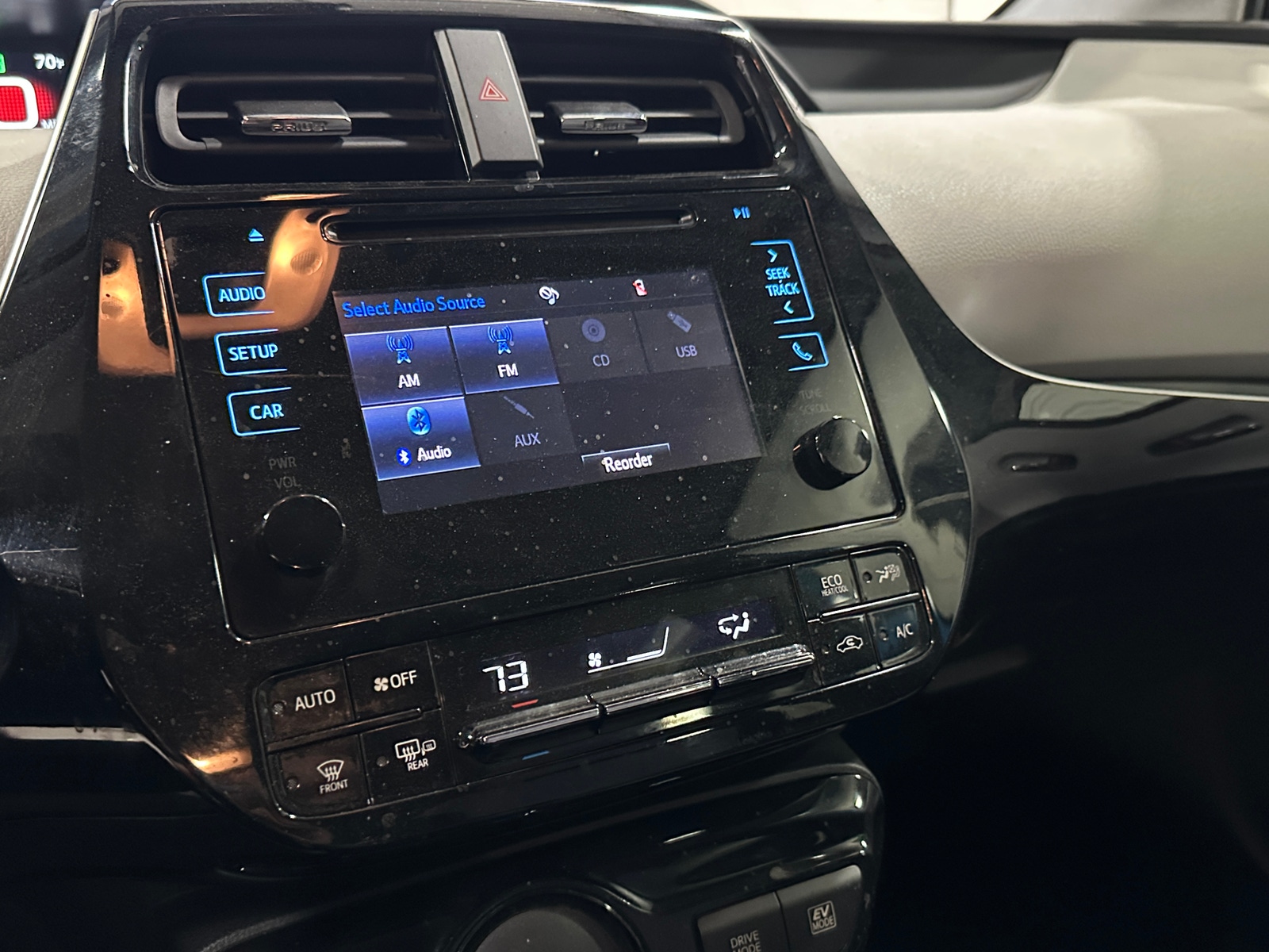 Thumbnail: 2019 Toyota Prius - 4