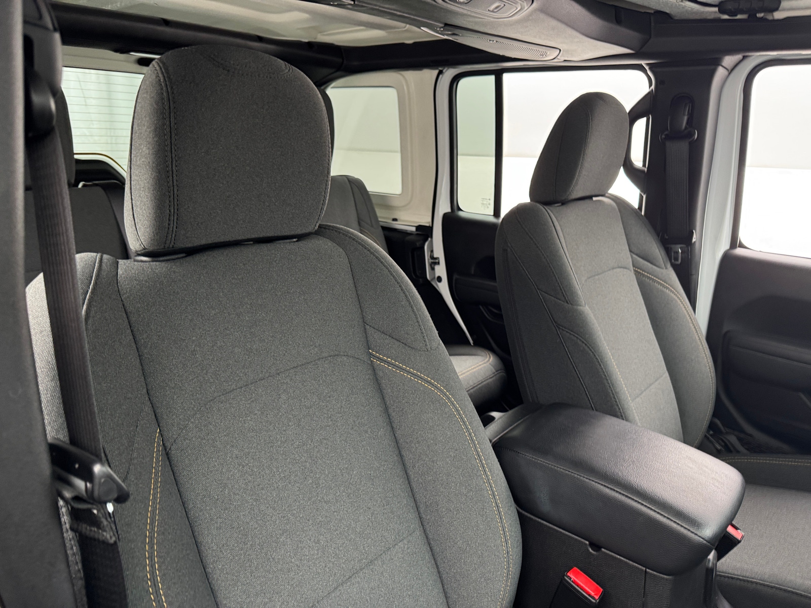 Thumbnail: 2025 Jeep Wrangler - 2