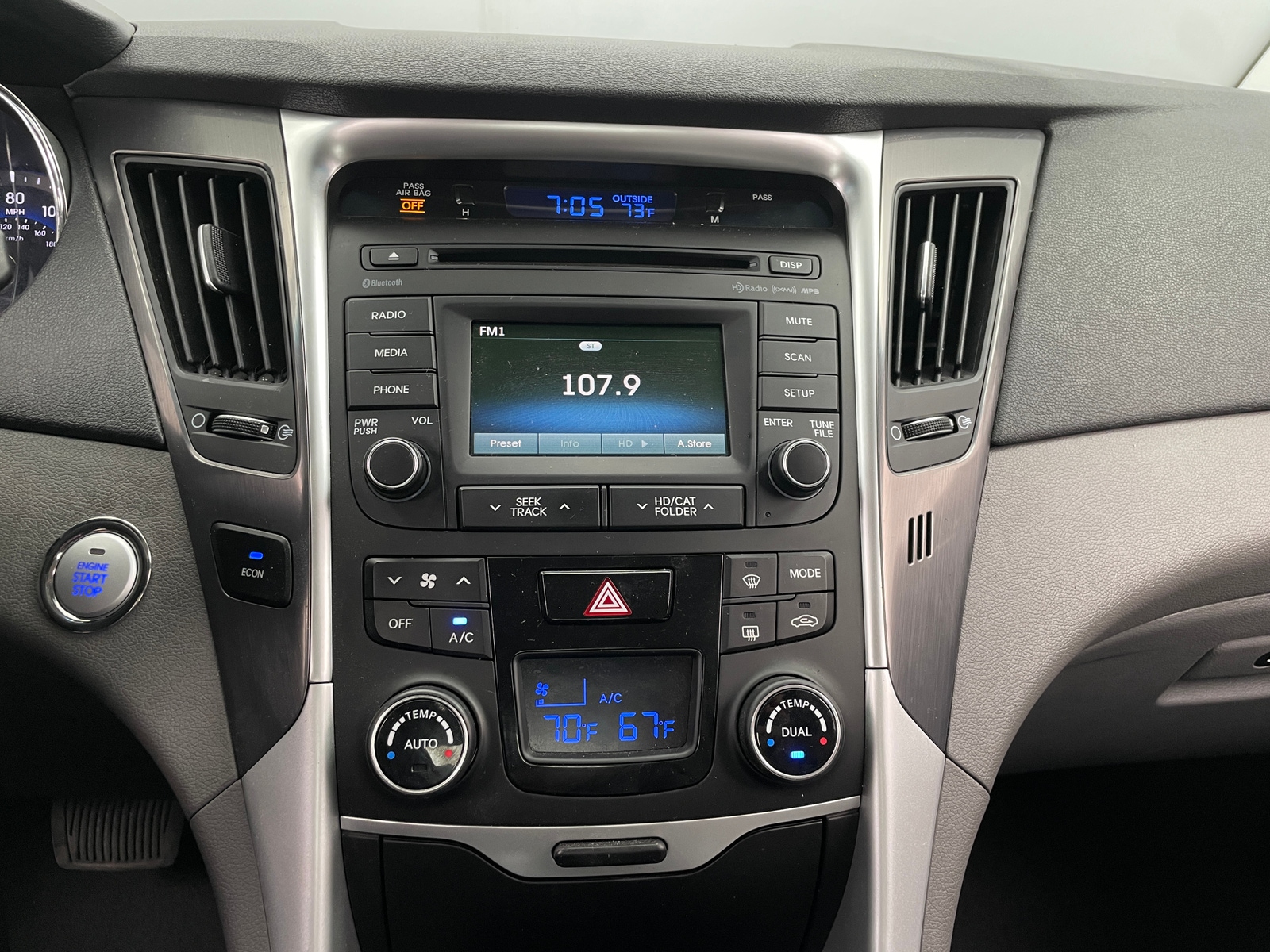 Thumbnail: 2014 Hyundai Sonata - 4