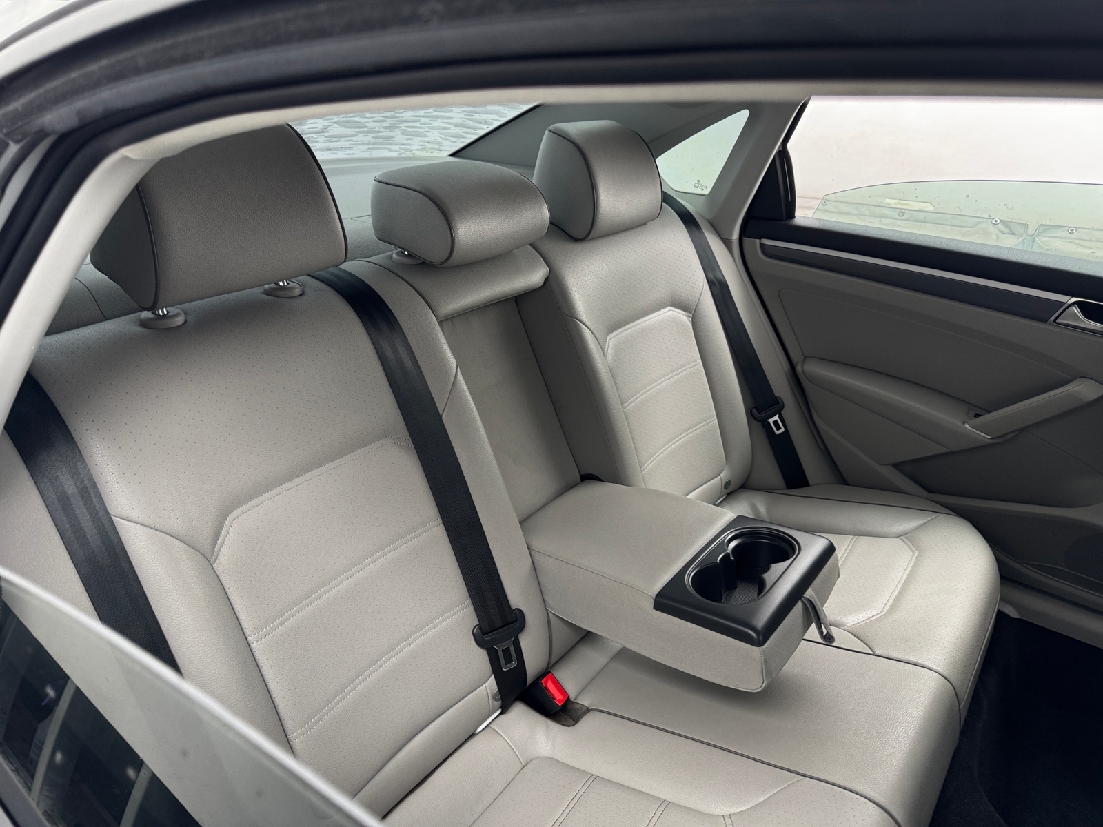 Thumbnail: 2018 Volkswagen Passat - 5