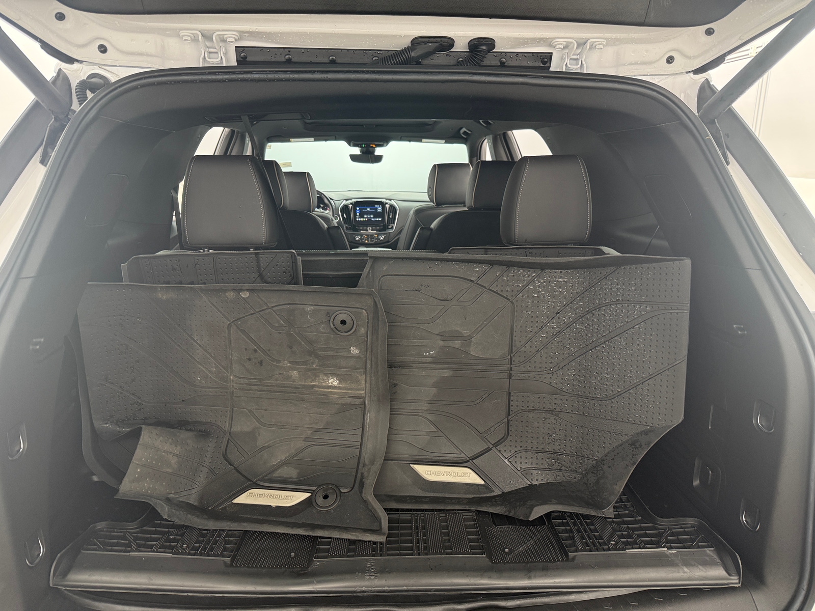 Thumbnail: 2023 Chevrolet Traverse - 6