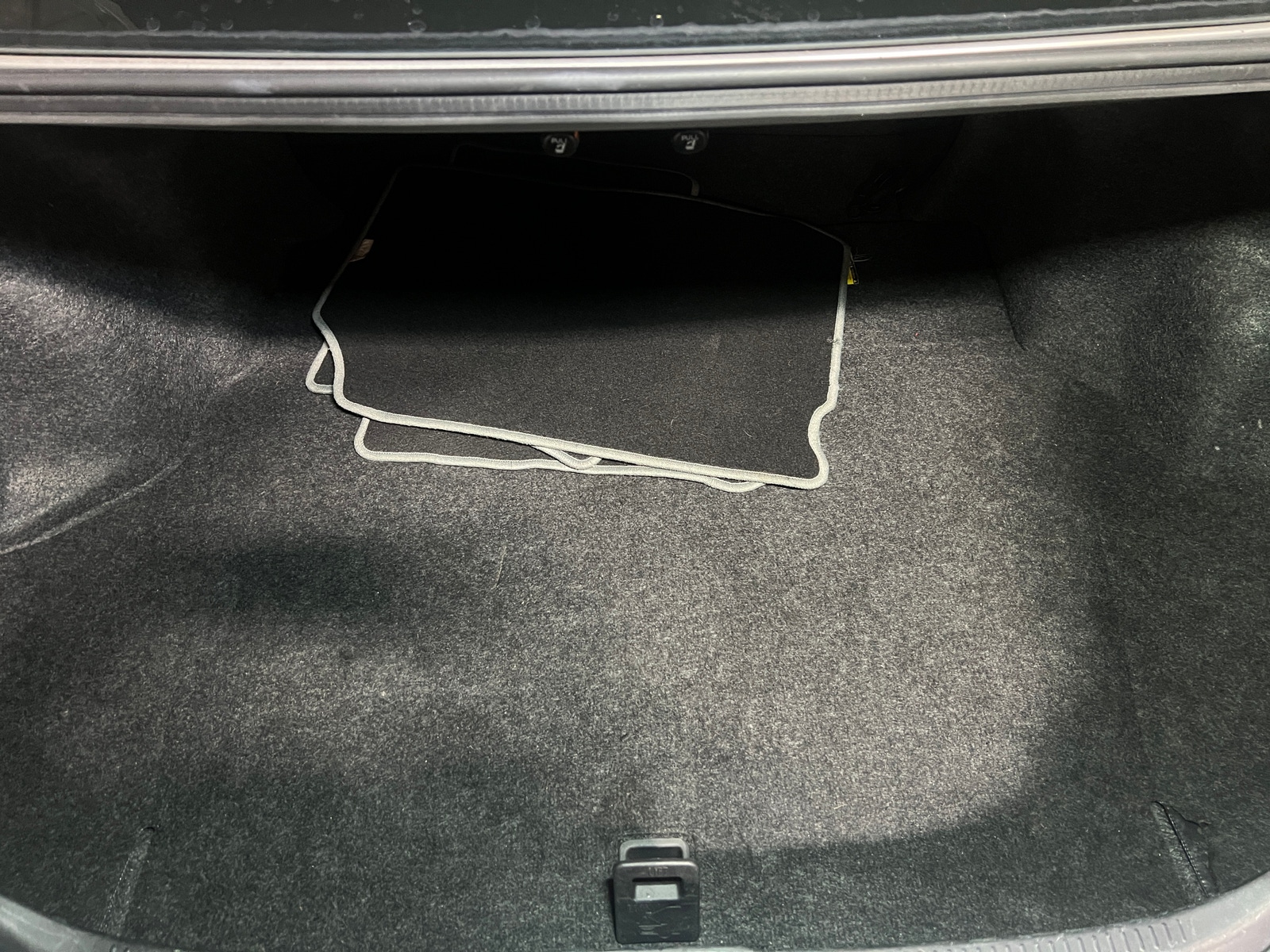 Thumbnail: 2015 Toyota Camry - 7