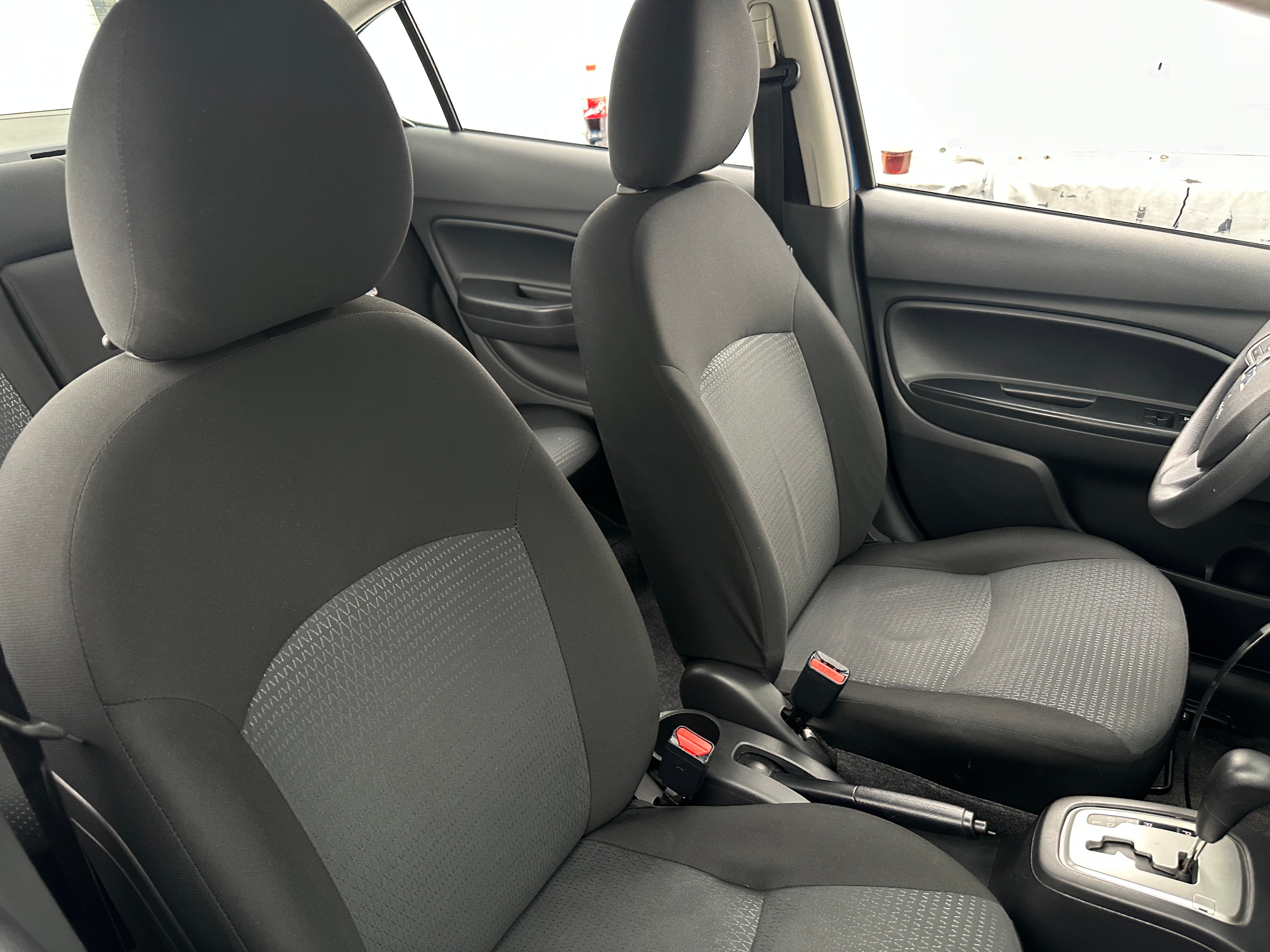 2024 Mitsubishi Mirage G4