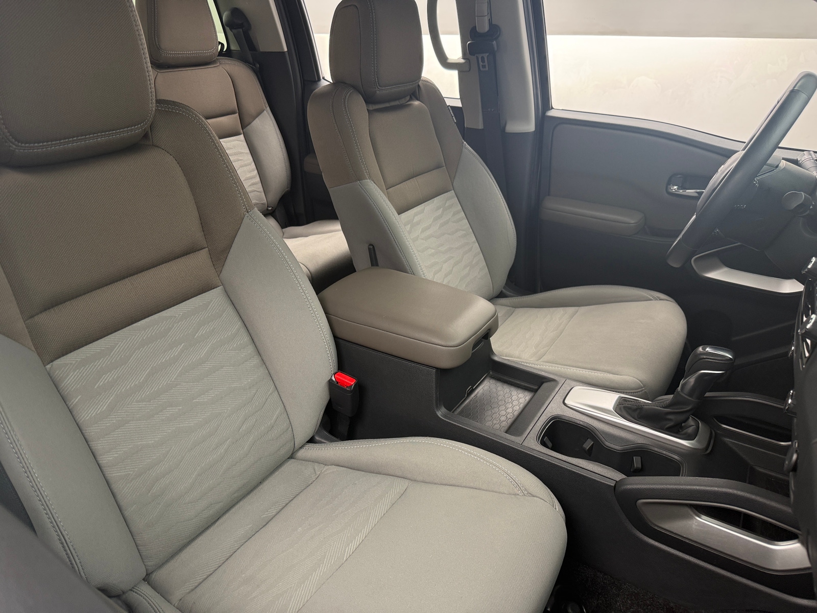 Thumbnail: 2023 Nissan Frontier - 2