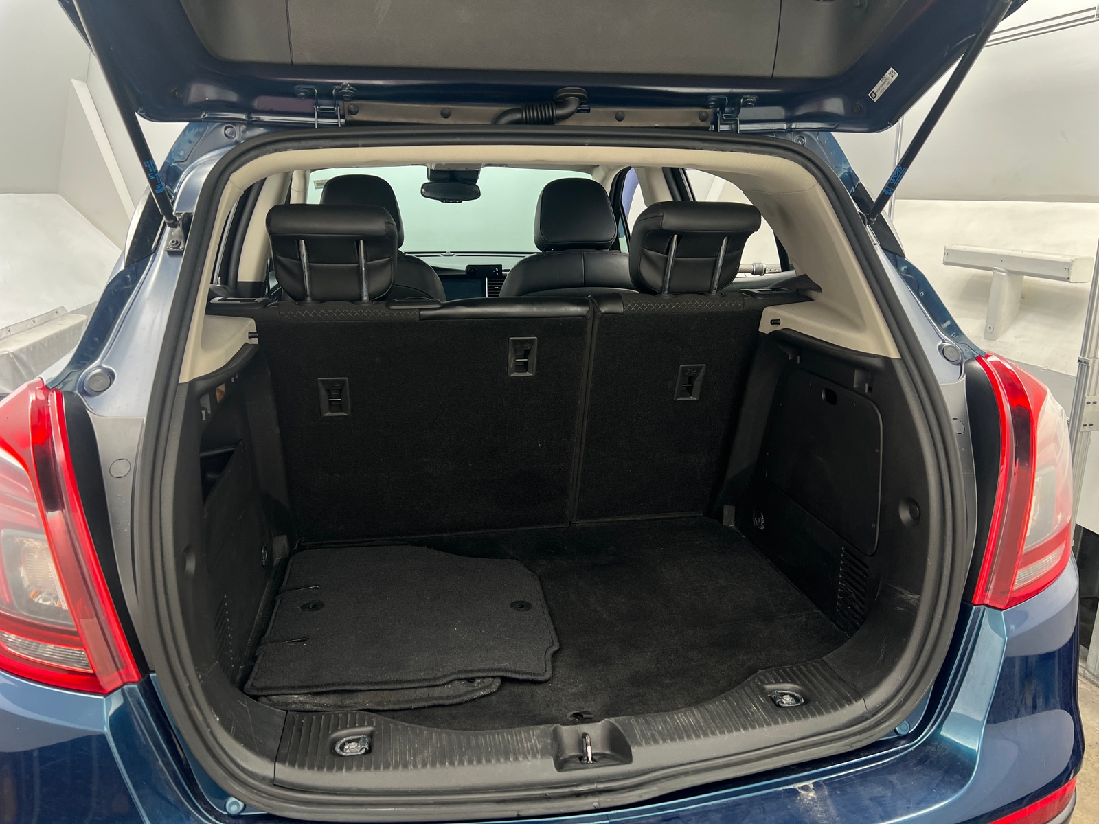 Thumbnail: 2019 Buick Encore - 7