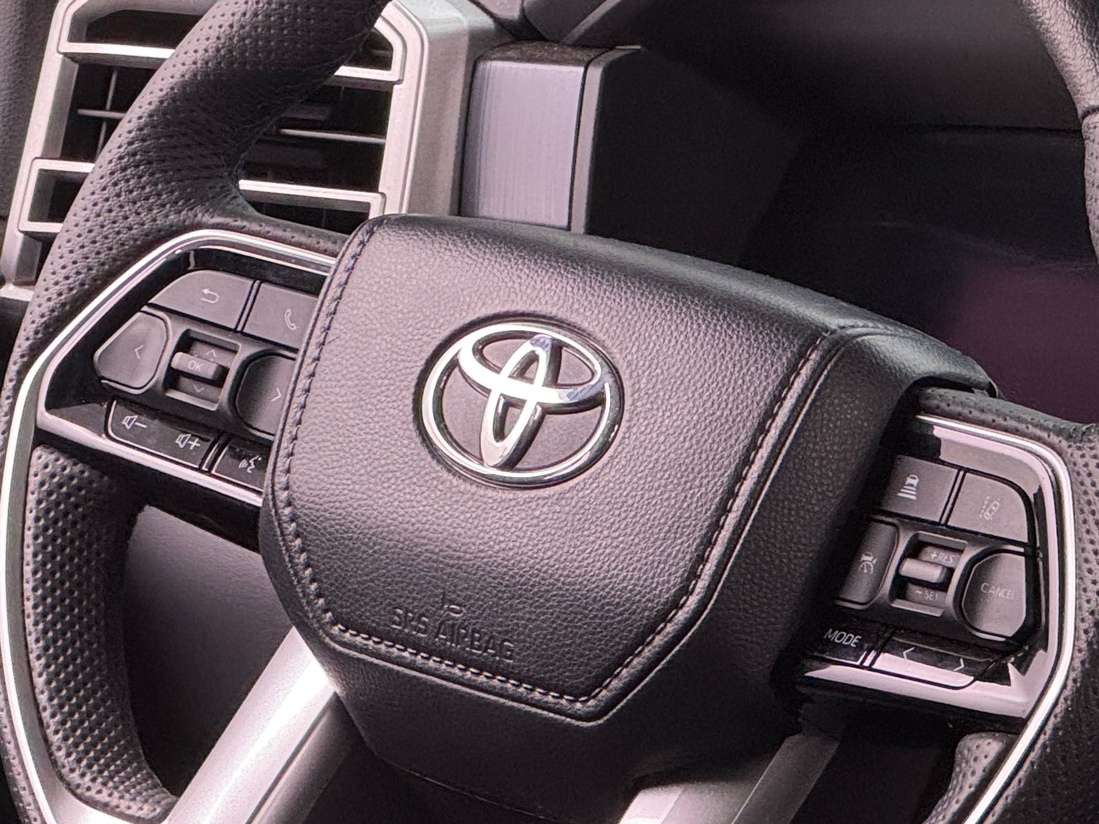 Thumbnail: 2025 Toyota Sequoia - 4