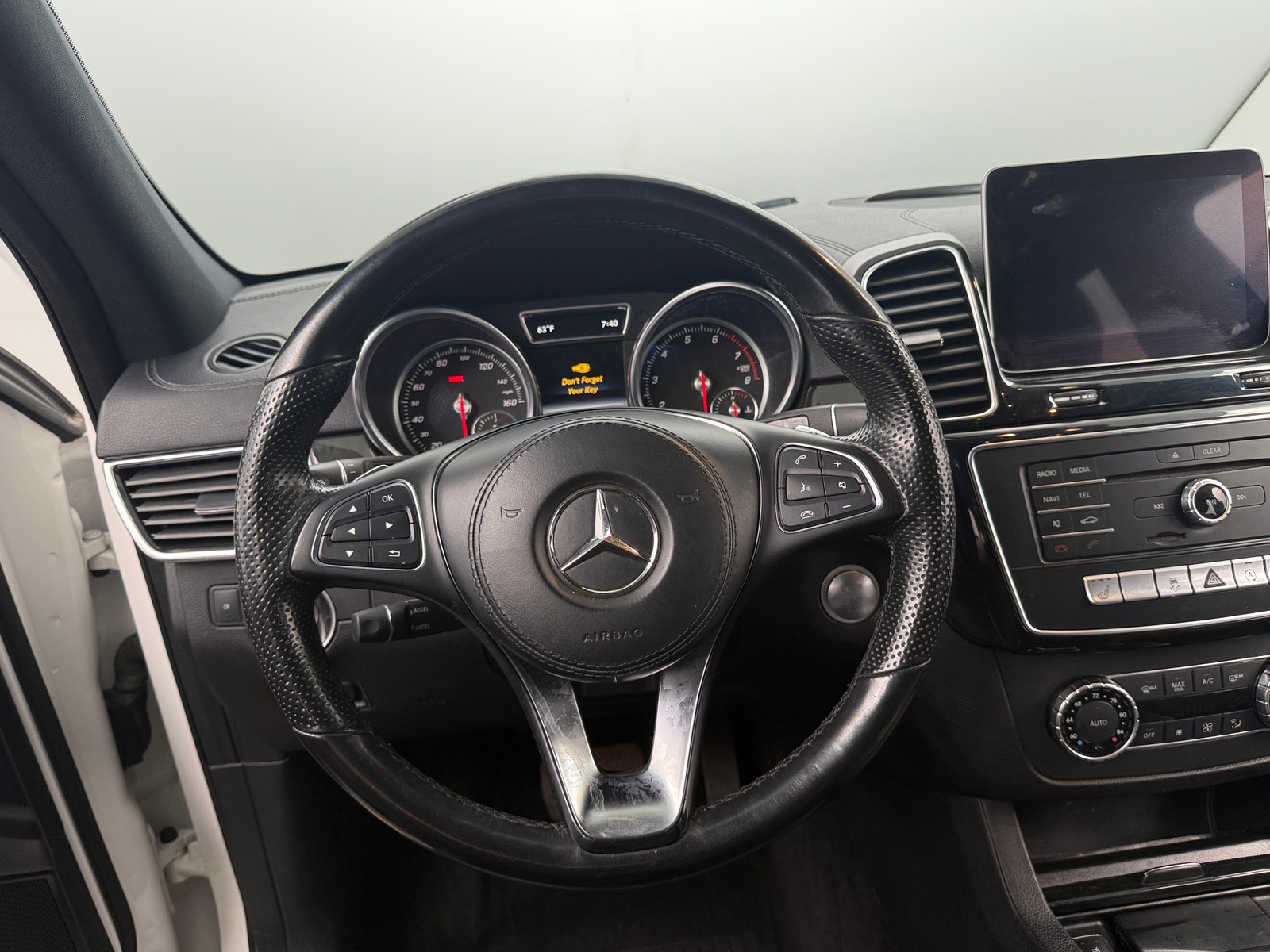 Thumbnail: 2019 Mercedes-Benz GLS - 4