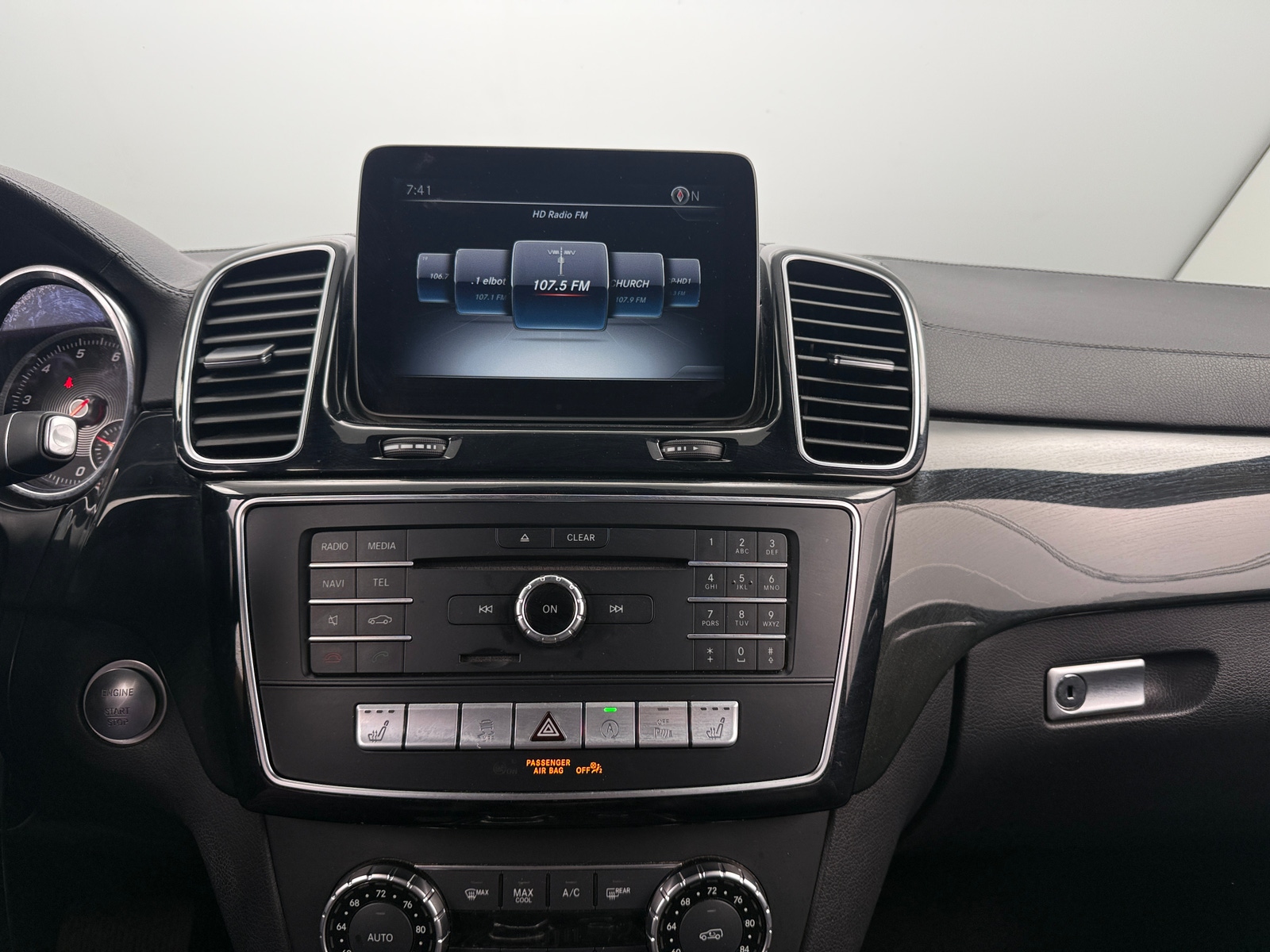 Thumbnail: 2019 Mercedes-Benz GLS - 3