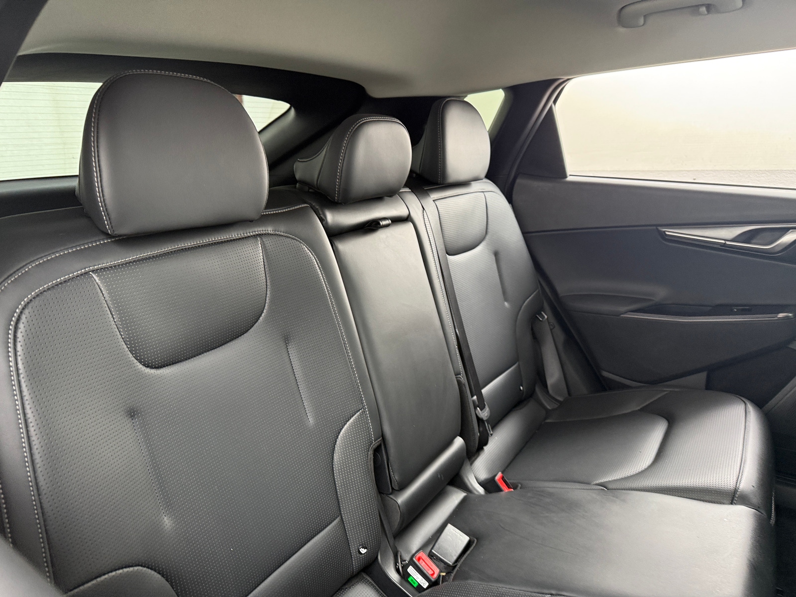 Thumbnail: 2025 Kia EV6 - 5