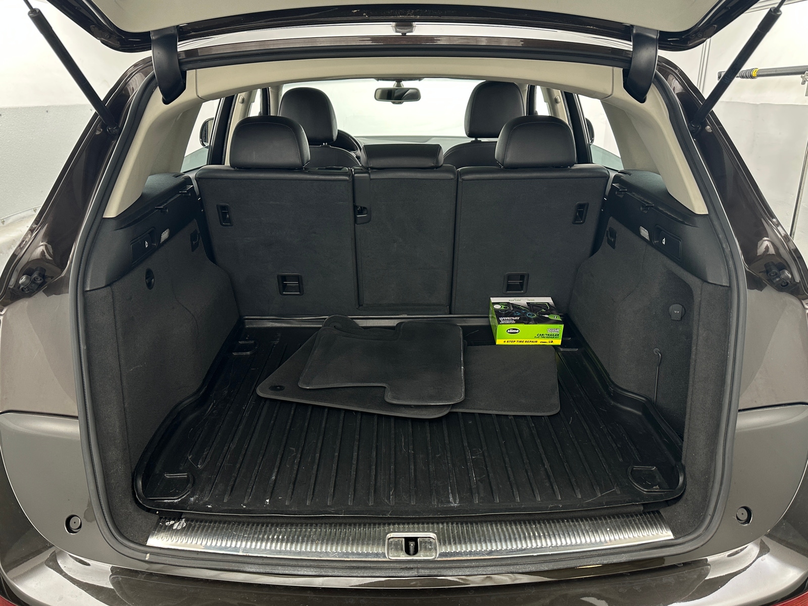 Thumbnail: 2011 Audi Q5 - 6