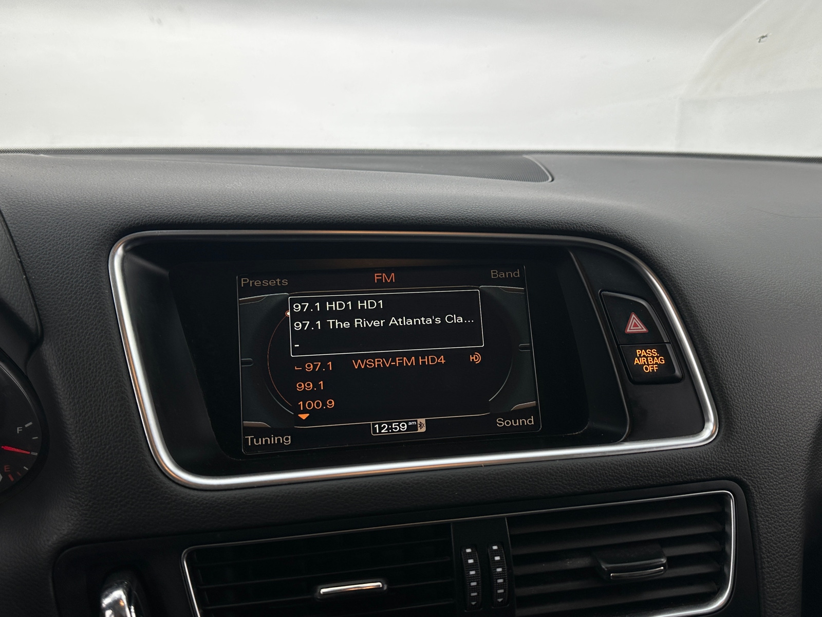 Thumbnail: 2011 Audi Q5 - 3