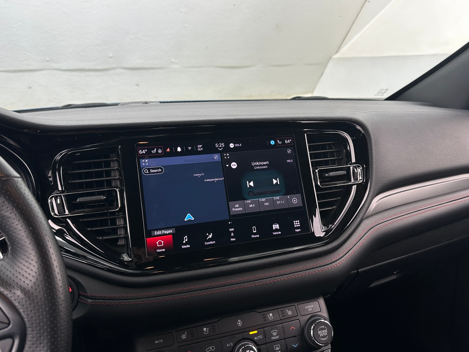 Thumbnail: 2025 Dodge Durango - 3